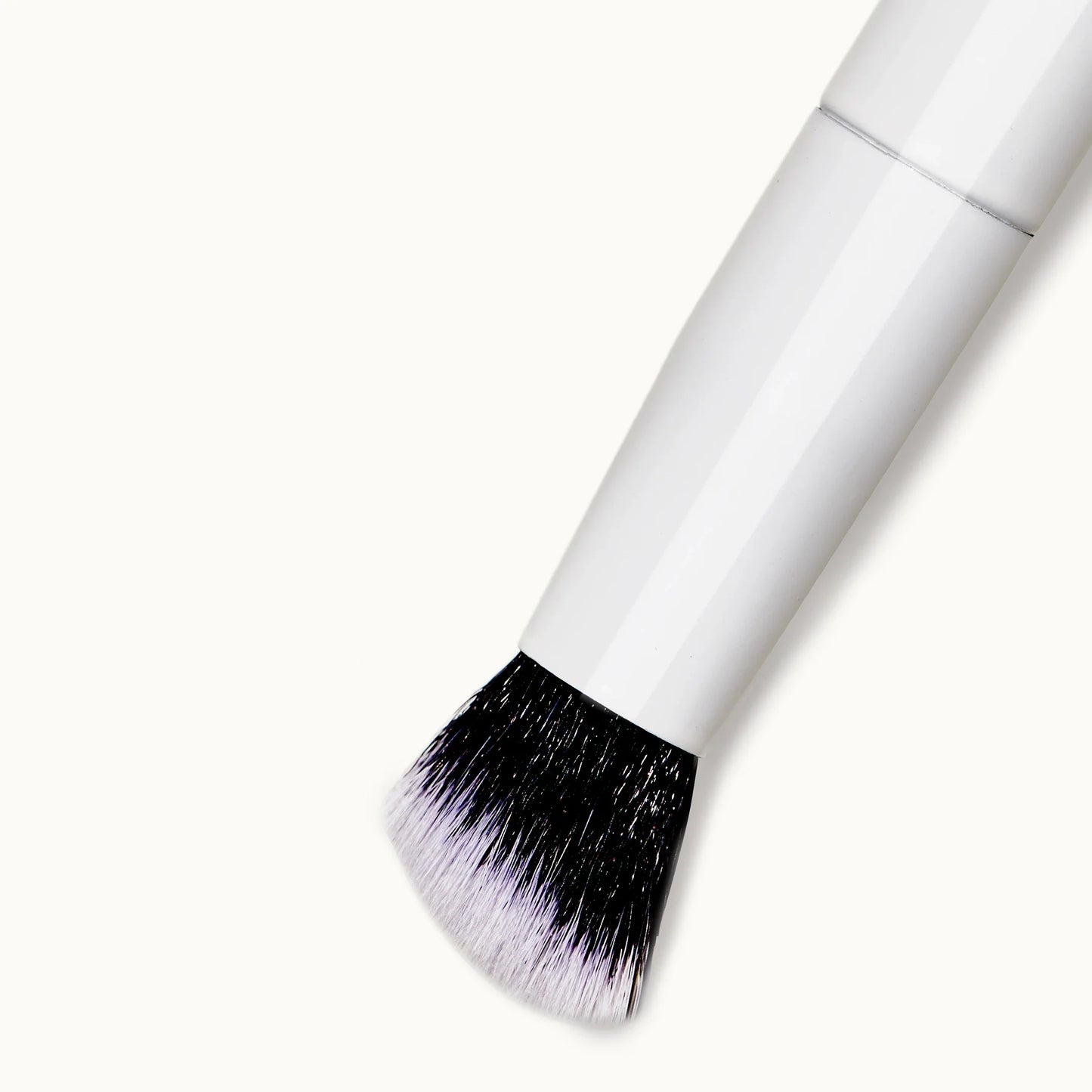 Buff & Blur Double-Ended Complexion Brush