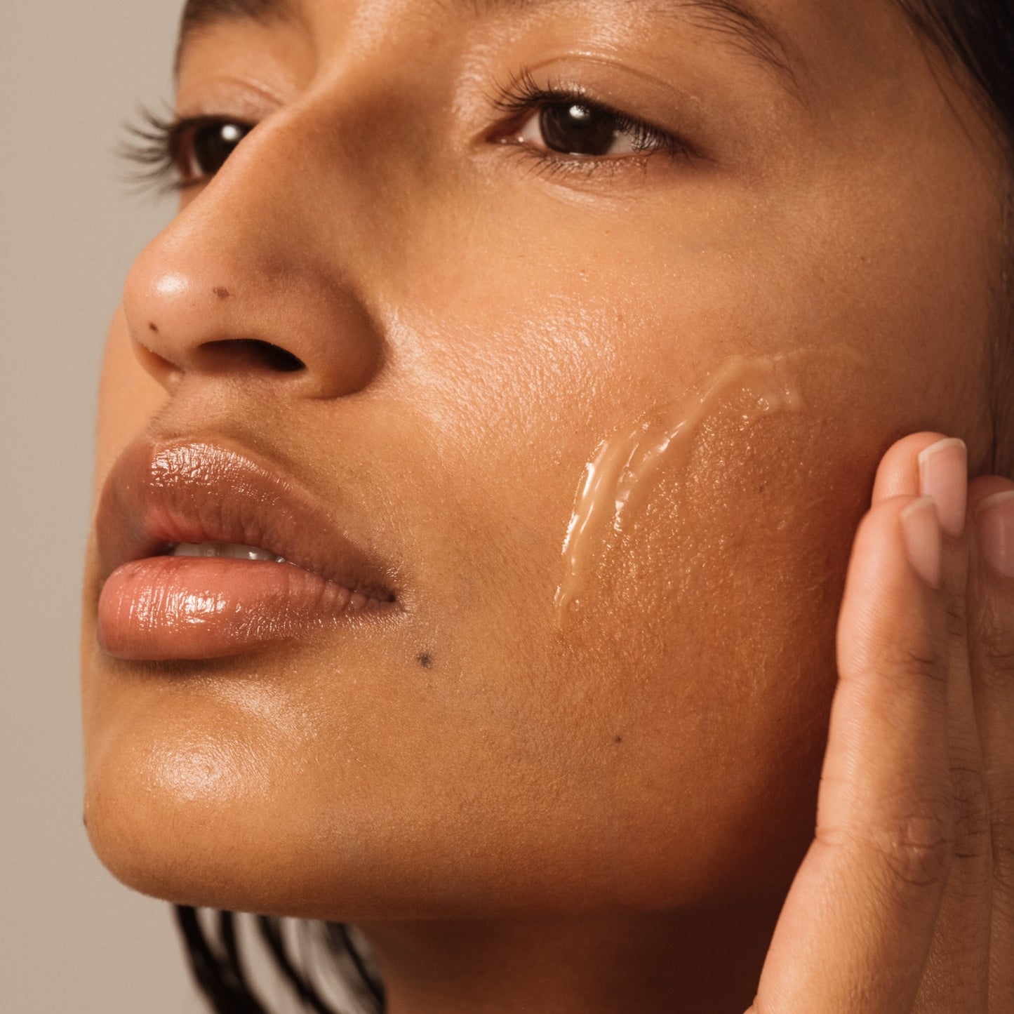 Collagen-Boosting Peptide Mask